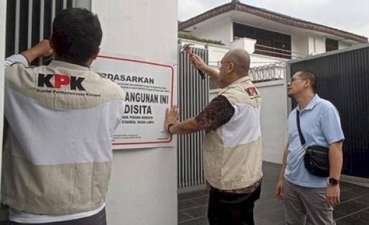 0e6af1640709f965e5367d175281fe67c182c33e55b5b080690721e4dfe7c485.0