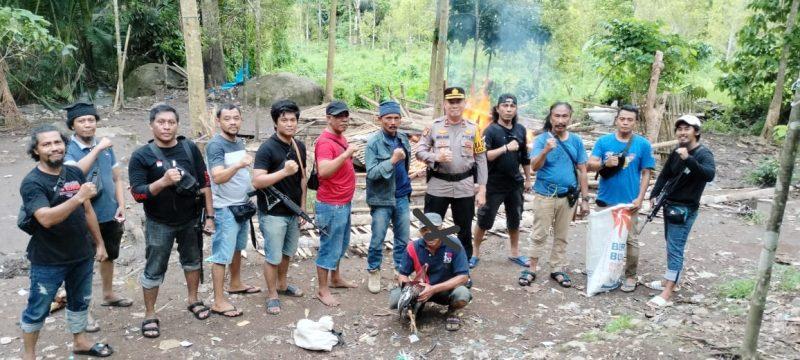 b23851dbdc41319bbd755872d3c3a985b3aa673ac1b47f17c5f4d7cd3628a34f.0