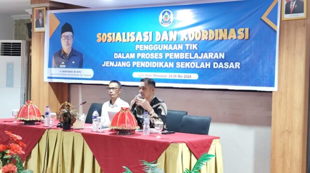 IMG-20240525-WA0177 Kadis Kominfo Sulaeman, Narasumber Sosialisasi dan Koordinasi Penggunaan TIK Dinas Dikbud Jeneponto