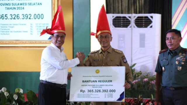 menteri-pertanian-mentan-andi-amran-sulaiman-melakukan-kunju-ij7f