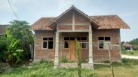 Pembangunan Polindes Kampungbaru Plandaan TERBENGKALAI, Warga Sebut ada indikasi Dikorupsi KADES