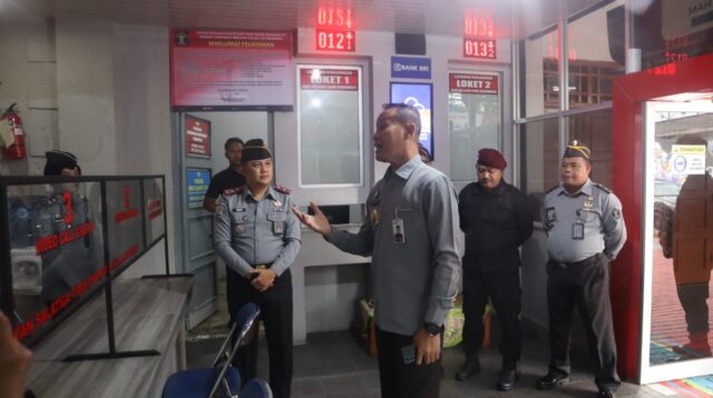 e2209b19f727131d9bddc116a4ced8c0ce12d2a3e64c917c10db2d63e447934c.0