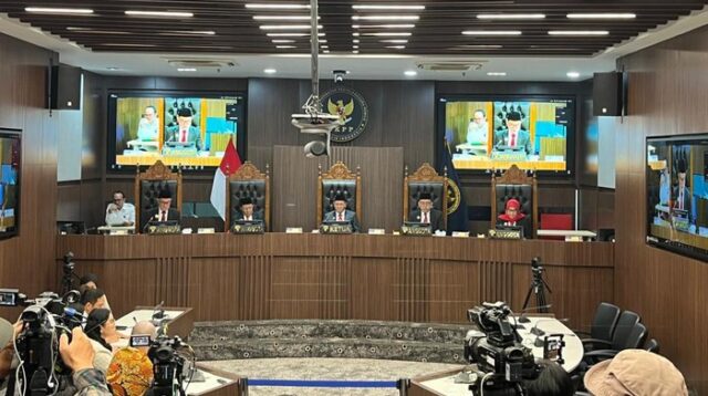dkpp-gelar-sidang-putusan-dugaan-tindak-asusila-hasyim-hadir-secara-online_169