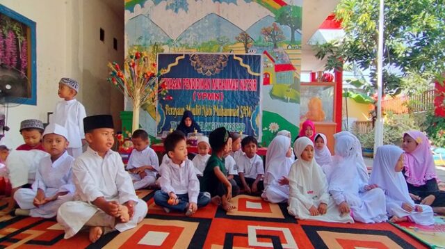 TK Islam Pelangi Borong Gelar Perayaan Maulid Nabi, Ciptakan Momen Berharga untuk Anak-anak TK Islam Pelangi Borong Gelar Perayaan Maulid Nabi, Ciptakan Momen Berharga untuk Anak-anak