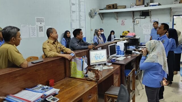 Pj Bupati Junaedi Bakri Kunjungi Kerja ke Kantor PDAM Jeneponto