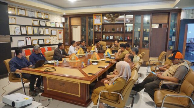 Pemkab Jeneponto Gelar Pertemuan PT Karmitech Bahas PLTS untuk Smart City