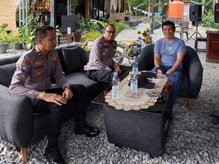 da1fbaef7e9491114d617e98c8e063f18d4278af17c84081831f4b925a095f7f.0