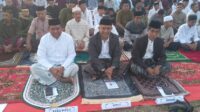 Pengamanan berlapis yang melibatkan aparat kepolisian, TNI-AD, Satpol PP, dan pramuka, dikerahkan dalam pelaksanaan shalat Idul Fitri 1446 H yang dihadiri dan diikuti oleh ribuan ummat muslim dari dalam dan luar daerah.