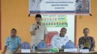 Wabup Jeneponto Serahkan Sertifikat Redistribusi Tanah kepada Warga Kelurahan Tolo Demi Wujudkan Reforma Agraria