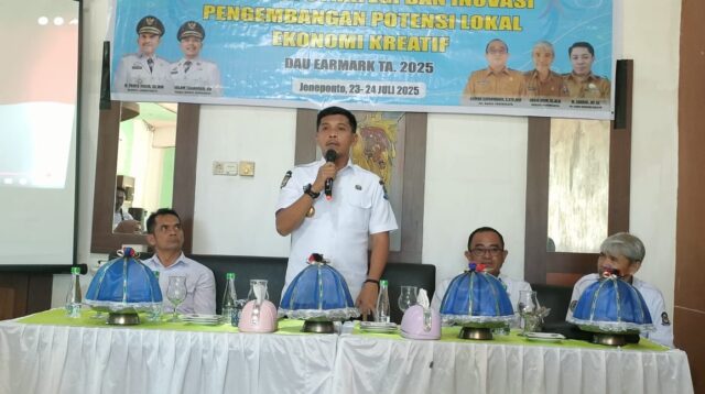 Wabup Islam Buka Pelatihan Strategi & Inovasi Pengembangan Potensi Lokal Ekonomi Kreatif Dispar Jeneponto