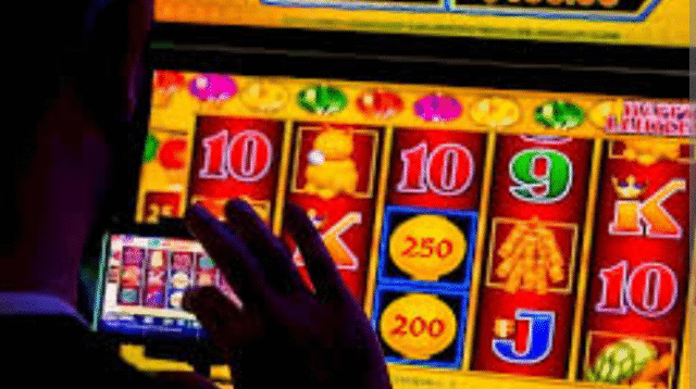 Terungkap 571 Ribu Penerima Bansos Ternyata Pemain Judi Online, DPR RI ke Kemensos: Sikat Habis!
