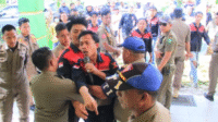 Aliansi Mahasiswa dan Masyarakat Lingkar Industri Persoalkan Amdal PT BKKMS, Unras di Kantor Bupati Luwu
